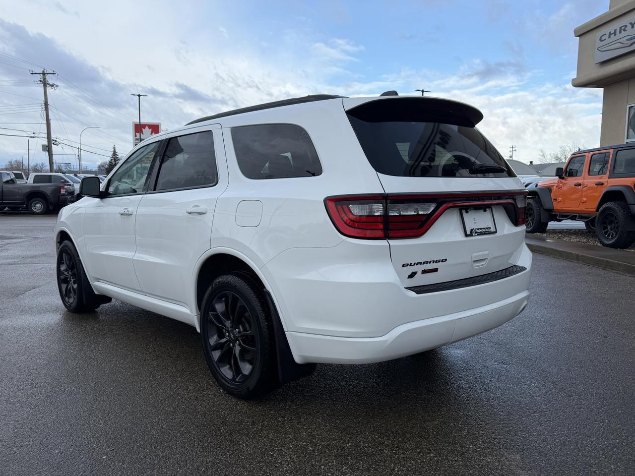 2024 Dodge Durango SXT Plus | Sunroof | Heated Seats | Blacktop Group | 3rd Row Seating Redwater AB