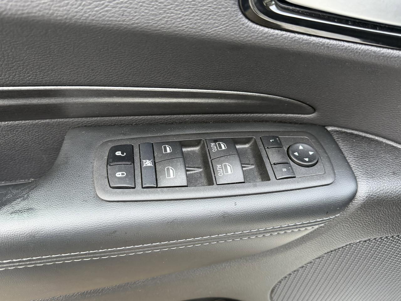 2024 Dodge Durango SXT Plus | Sunroof | Heated Seats | Blacktop Group | 3rd Row Seating Redwater AB