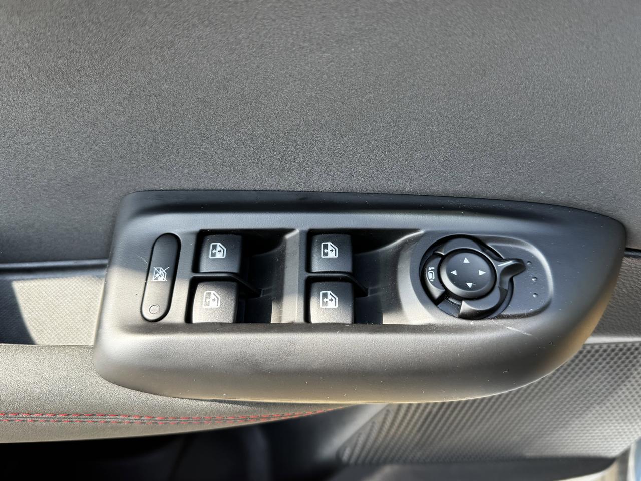 2024 Dodge Hornet GT | Black Top | Cold Weather Group | Heated Seats | Carplay | Advanced Braking Redwater AB