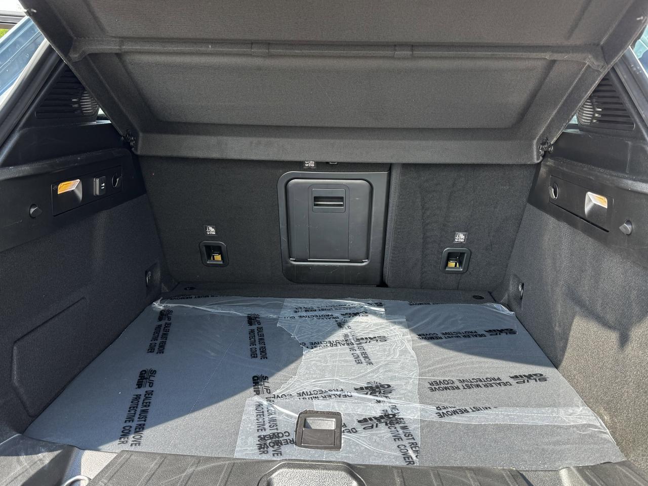 2024 Dodge Hornet GT | Black Top | Cold Weather Group | Heated Seats | Carplay | Advanced Braking Redwater AB