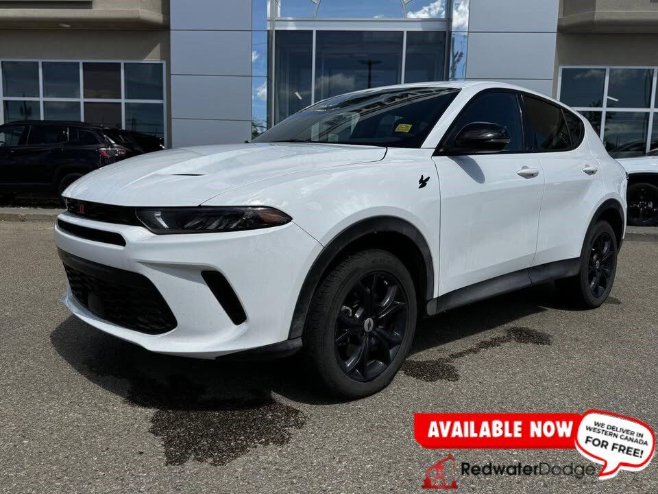 2024 Dodge Hornet GT AWD SUV | Low KMs | 2L Turbo | Backup Camera | Sport Mode | Heated Seats | Remote Start