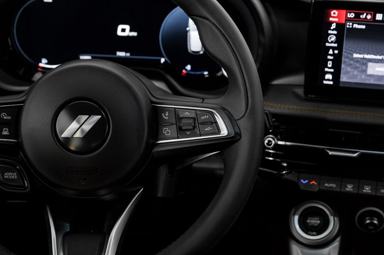 2024 Dodge Hornet R/T PLUS BLACKTOP EAWD BLIND SPOT ASSIST SUNROOF LEATHER SEATS REAR CAMERA KEYLESS START Carrollton TX