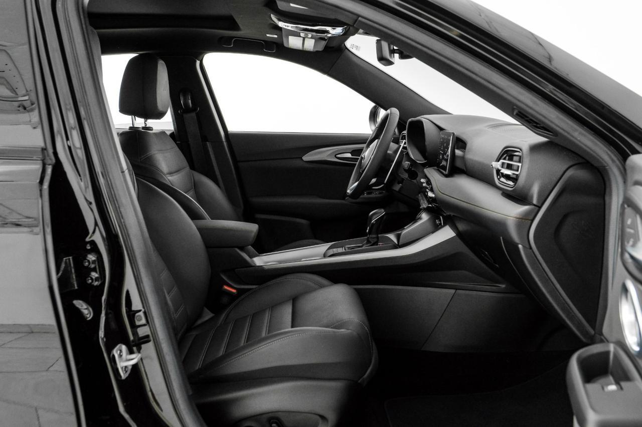 2024 Dodge Hornet R/T PLUS BLACKTOP EAWD BLIND SPOT ASSIST SUNROOF LEATHER SEATS REAR CAMERA KEYLESS START Carrollton TX