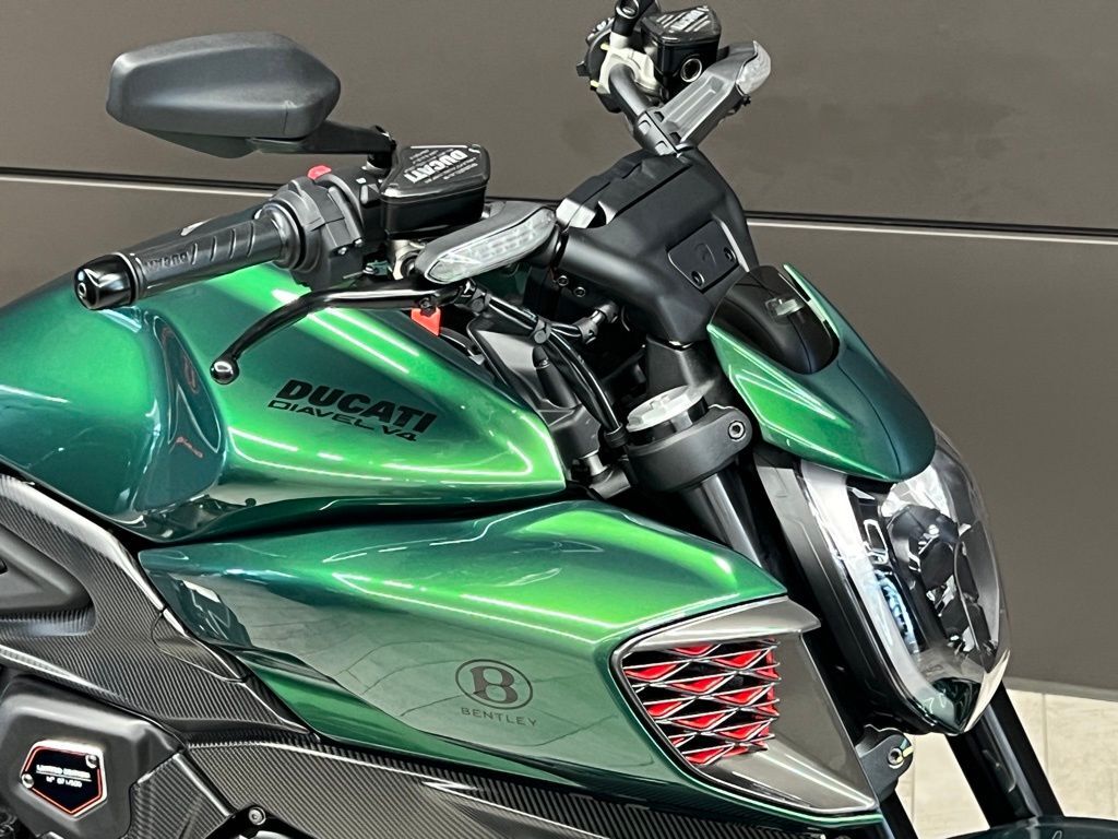 2024 Ducati Diavel V4 Diavel for Bentley Indianapolis IN