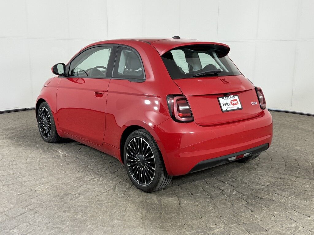 2024 FIAT 500e INSPI(RED) Maumee OH