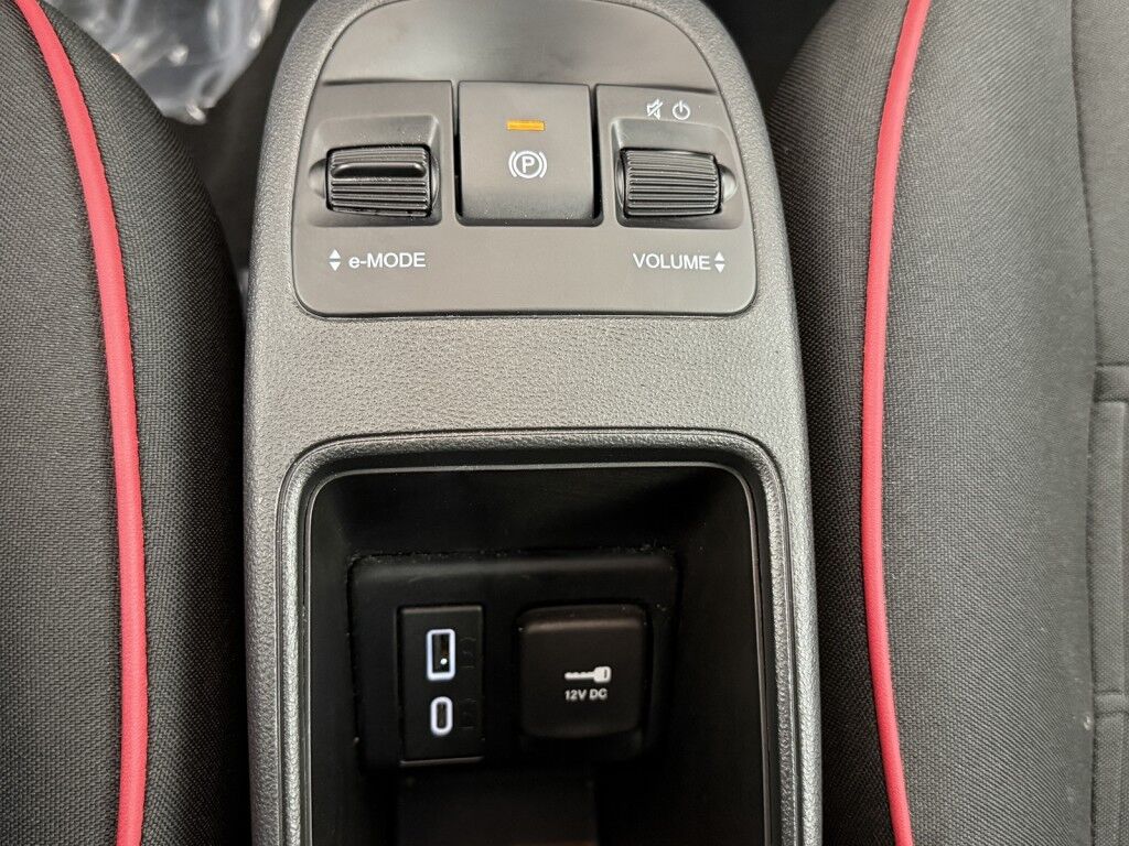 2024 FIAT 500e INSPI(RED) Maumee OH