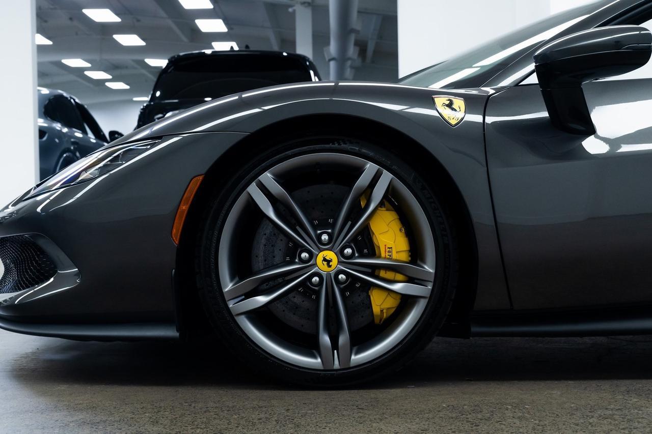 2024 Ferrari 296 GTS 1 Owner Daytona Racing Carbon Seats Suspension Lif Portland OR