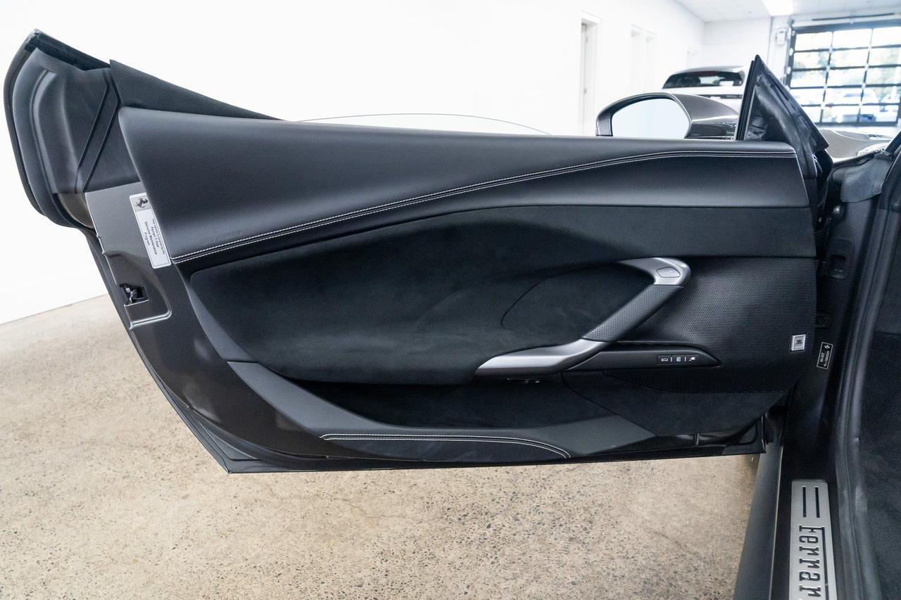 2024 Ferrari 296 GTS 1 Owner Daytona Racing Carbon Seats Suspension Lif Portland OR