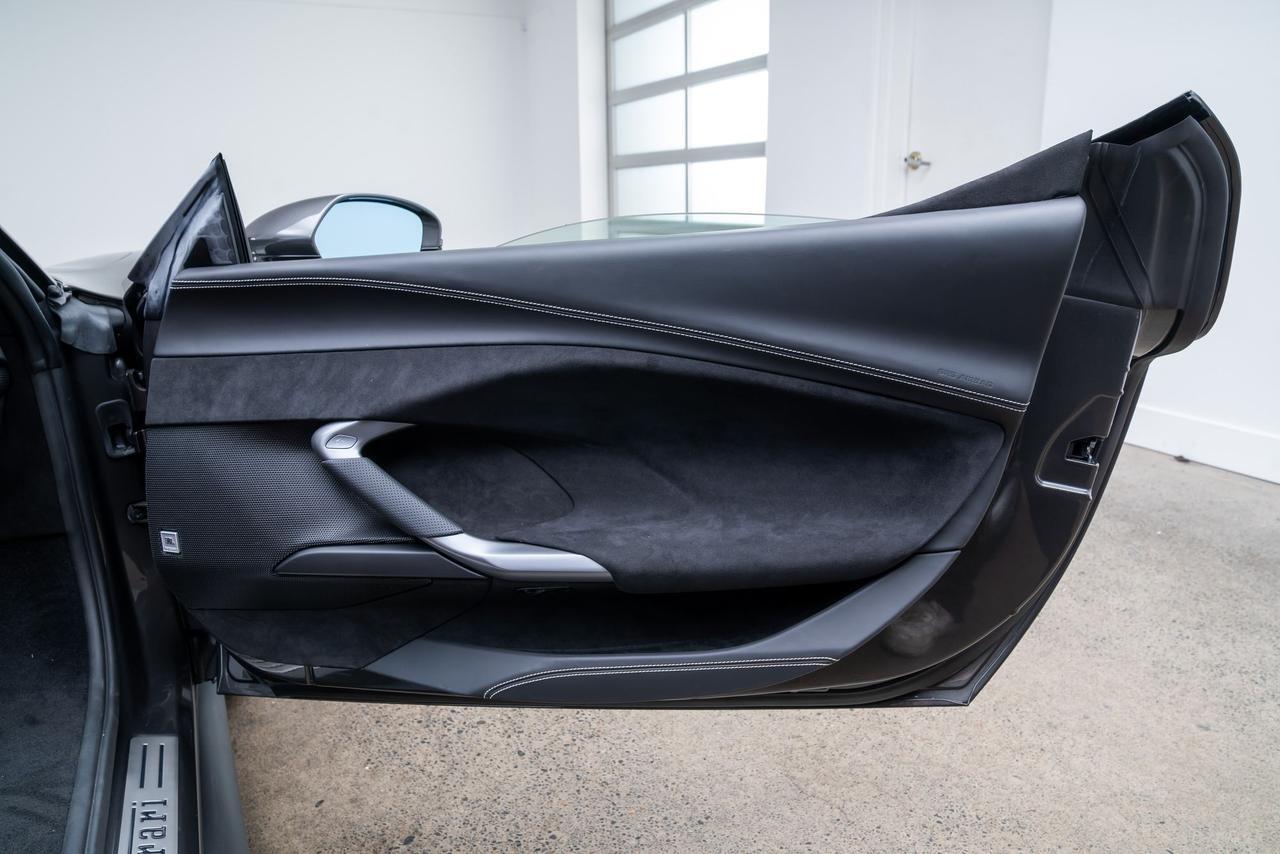 2024 Ferrari 296 GTS Carbon Seats / Front Lift / 1 Owner Portland OR
