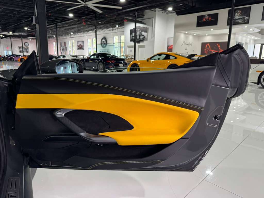 2024 Ferrari 296 GTS DELIVERY MILES! Grigio Scuro paint,Nero DS wheels,front lifter,Extra-Range interior options & MORE!! Fort Lauderdale FL