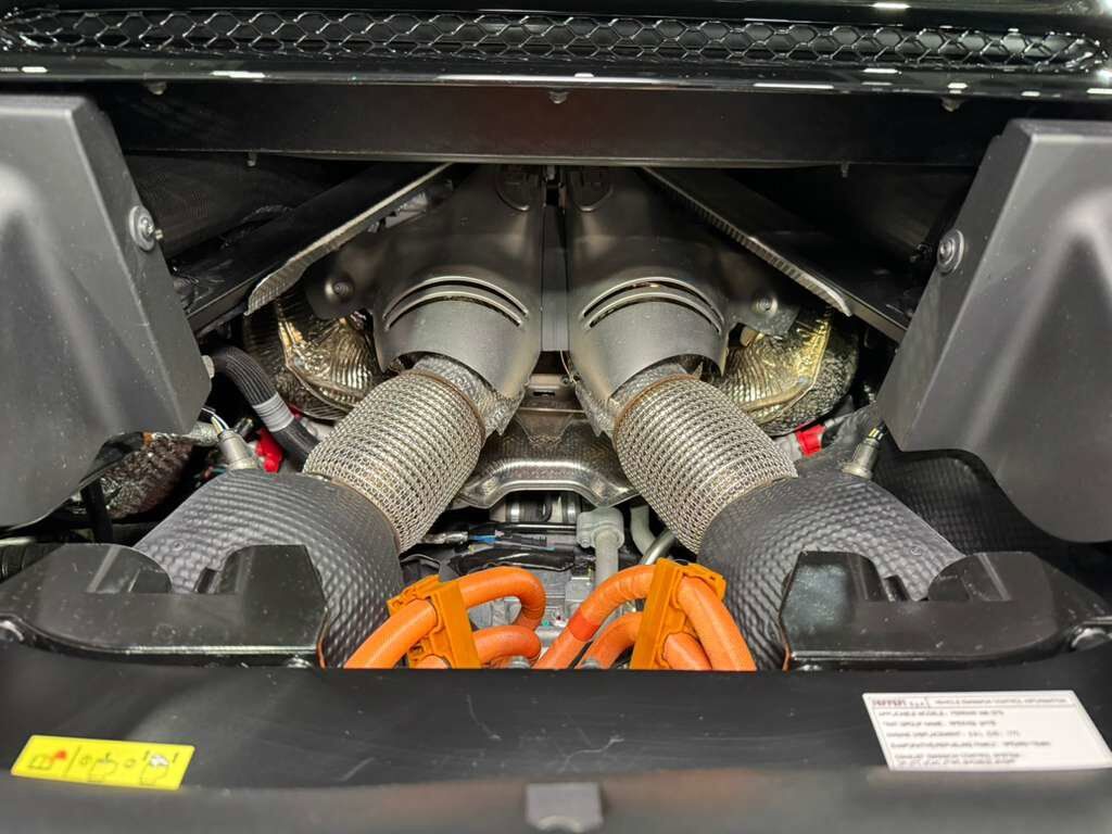 2024 Ferrari 296 GTS DELIVERY MILES! Grigio Scuro paint,Nero DS wheels,front lifter,Extra-Range interior options & MORE!! Fort Lauderdale FL