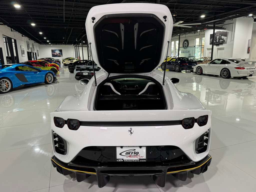 2024 Ferrari 812 Competizione Fort Lauderdale FL