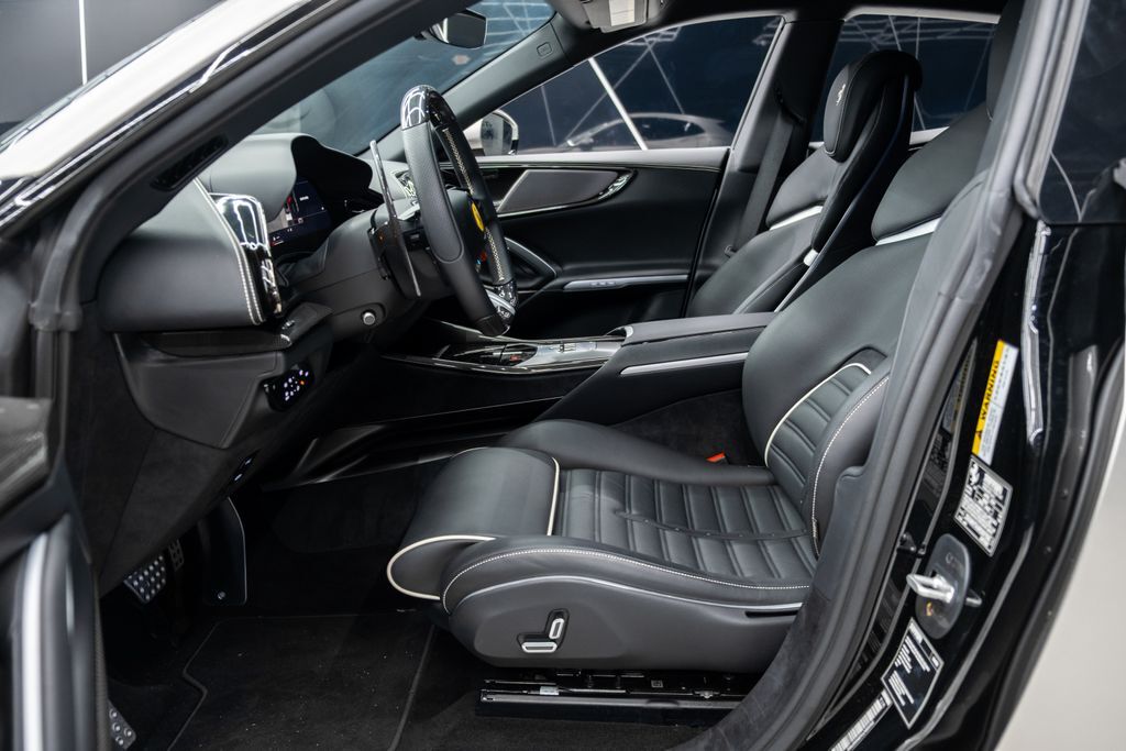 2024 Ferrari Purosangue Base Miami FL