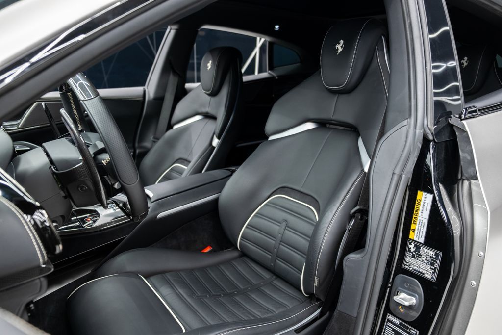 2024 Ferrari Purosangue Base Miami FL