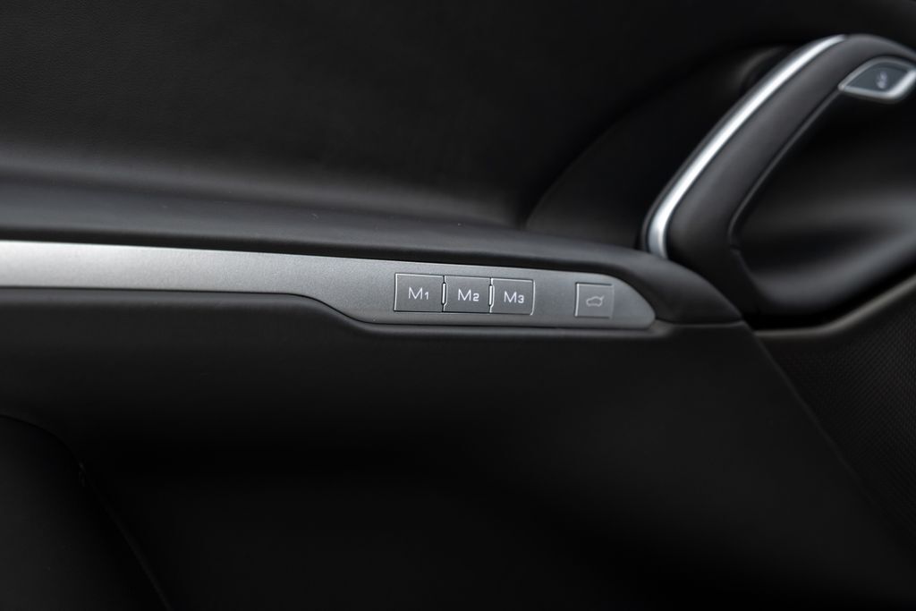 2024 Ferrari Purosangue Base Miami FL