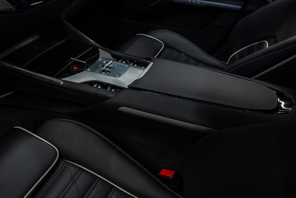 2024 Ferrari Purosangue Base Miami FL