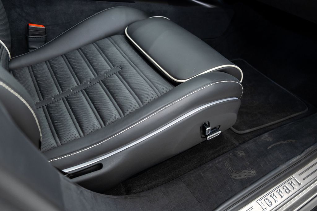 2024 Ferrari Purosangue Base Miami FL