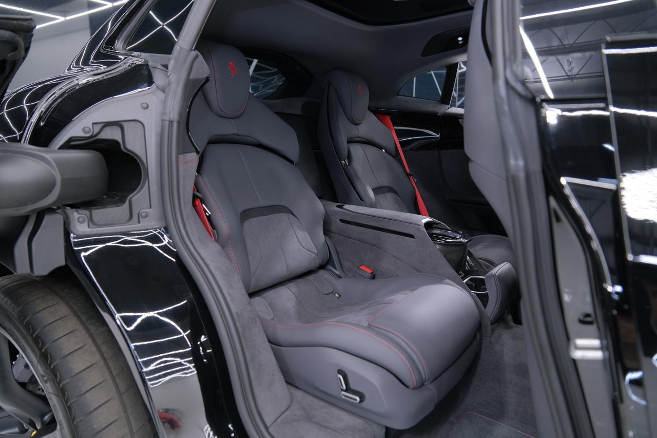 2024 Ferrari Purosangue Base Miami FL