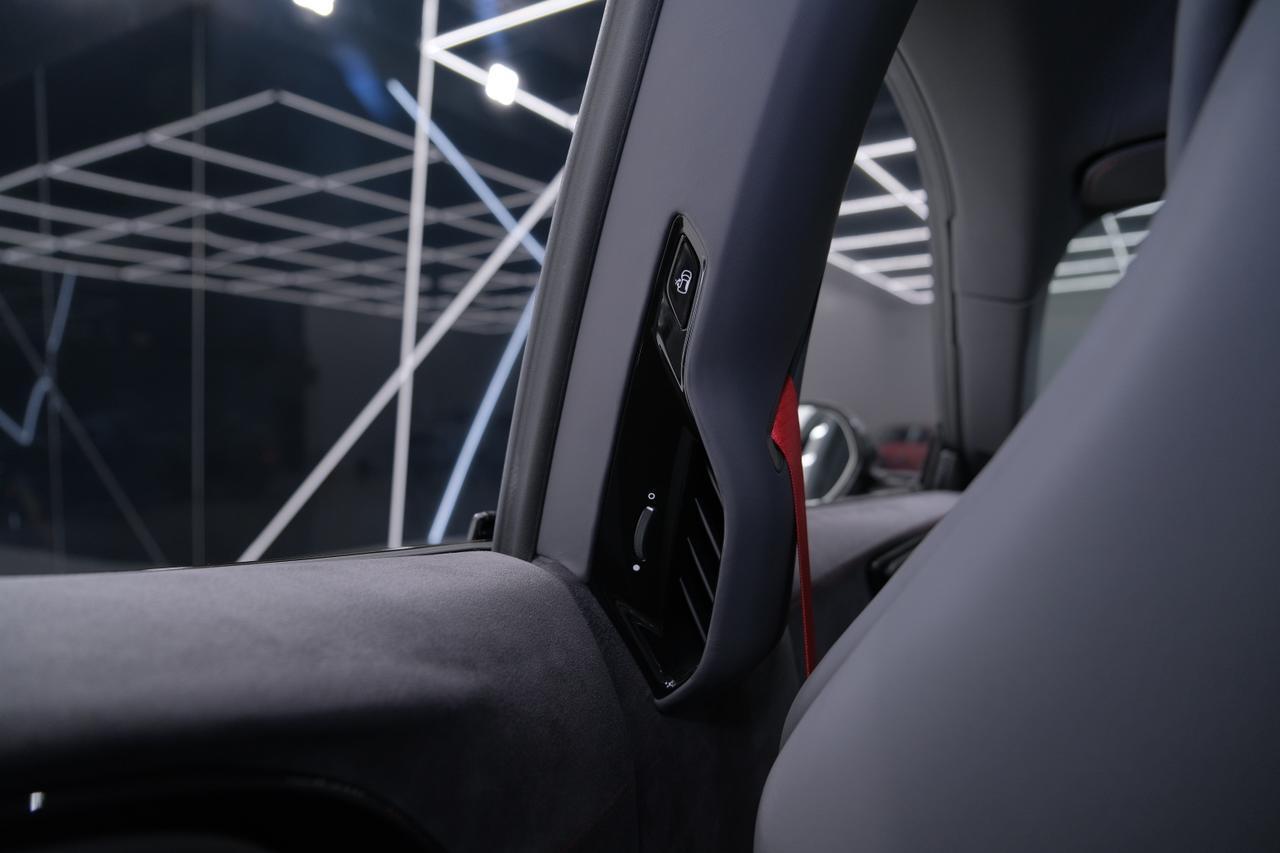 2024 Ferrari Purosangue Base Miami FL