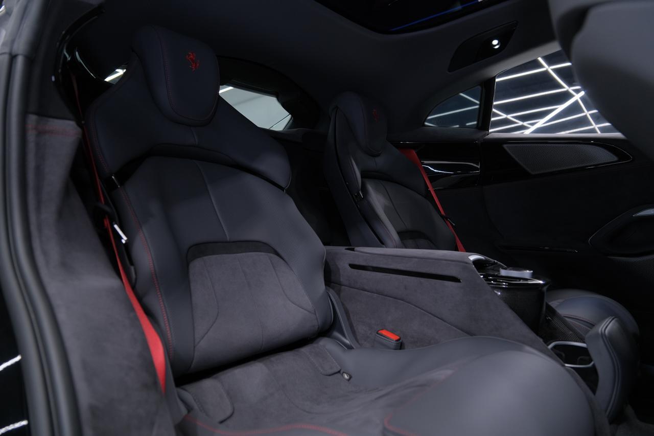 2024 Ferrari Purosangue Base Miami FL