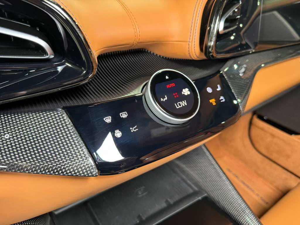 2024 Ferrari Purosangue Extra-Range paint, extra-range interior, airbrushed shield,High-End audio, carbon galore AND MORE!!! Fort Lauderdale FL