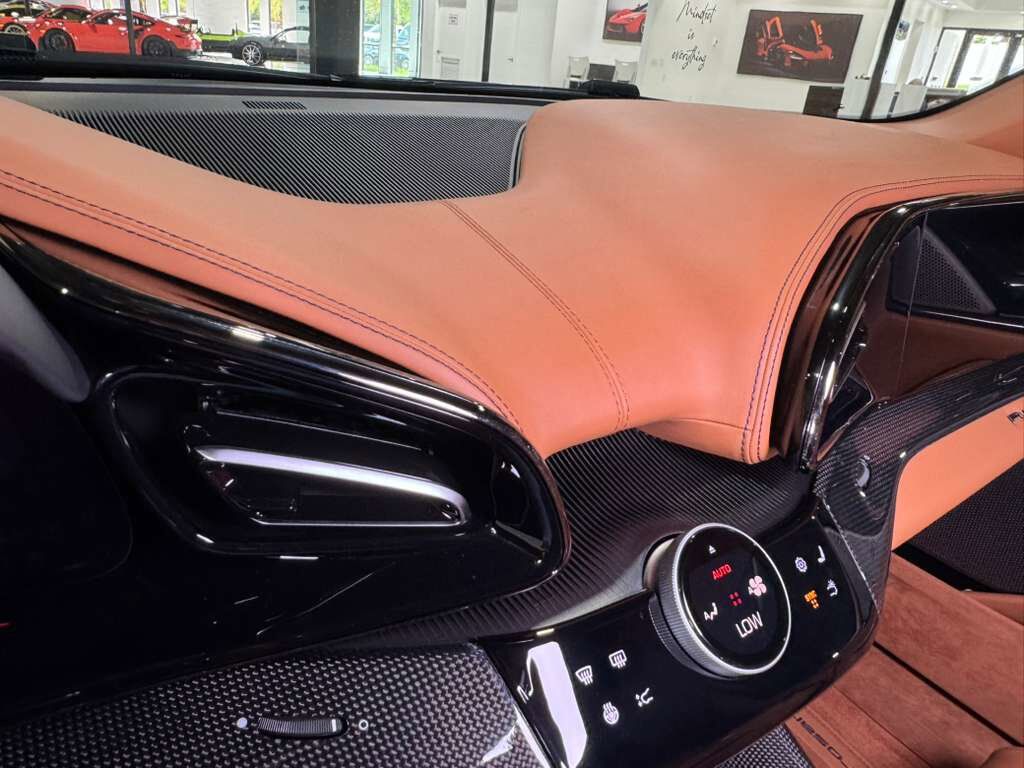 2024 Ferrari Purosangue Extra-Range paint, extra-range interior, airbrushed shield,High-End audio, carbon galore AND MORE!!! Fort Lauderdale FL