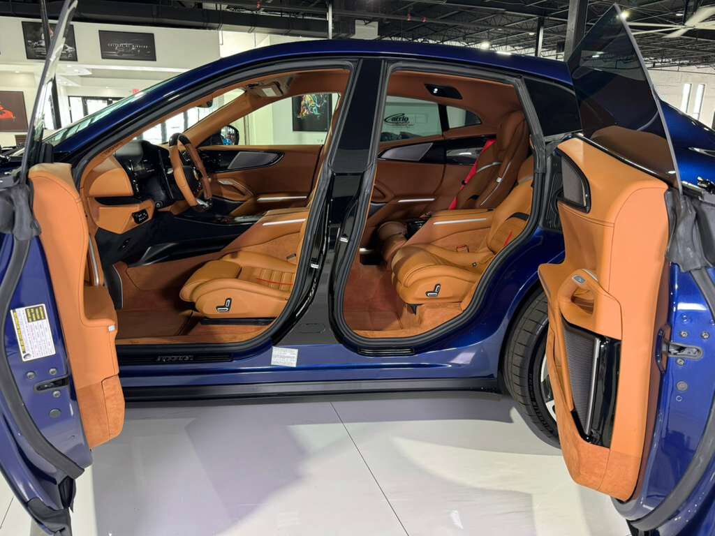 2024 Ferrari Purosangue Extra-Range paint, extra-range interior, airbrushed shield,High-End audio, carbon galore AND MORE!!! Fort Lauderdale FL