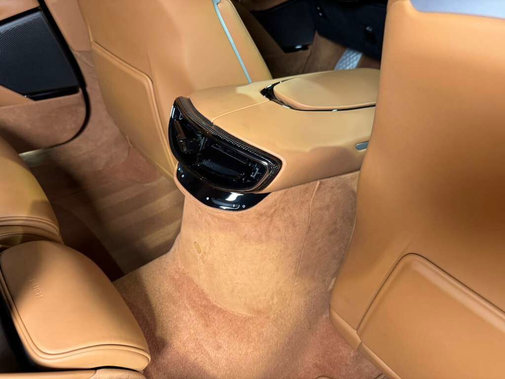 2024 Ferrari Purosangue Extra-Range paint, extra-range interior, airbrushed shield,High-End audio, carbon galore AND MORE!!! Fort Lauderdale FL