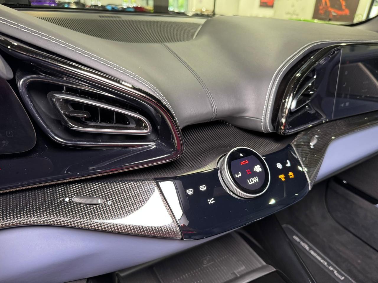 2024 Ferrari Purosangue Extra-Range paint, passenger infotainment display, panoramic roof, carbon galore AND MORE!! Fort Lauderdale FL