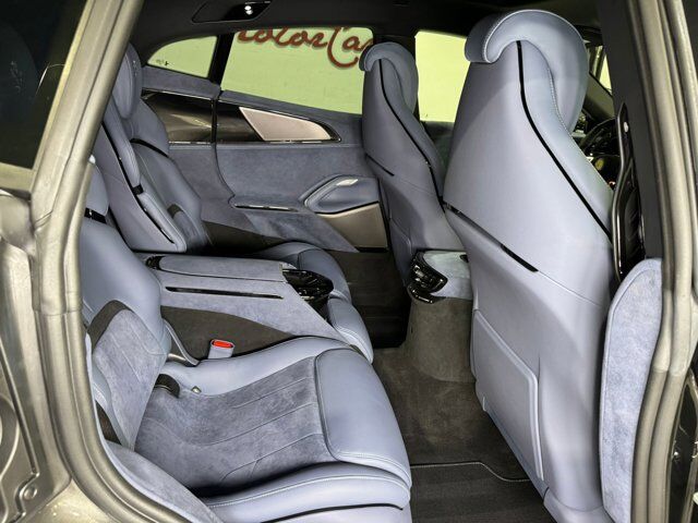 2024 Ferrari Purosangue Extra-Range paint, passenger infotainment display, panoramic roof, carbon galore AND MORE!! Fort Lauderdale FL