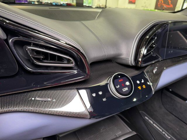 2024 Ferrari Purosangue Extra-Range paint, passenger infotainment display, panoramic roof, carbon galore AND MORE!! Fort Lauderdale FL