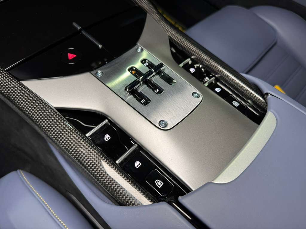 2024 Ferrari Purosangue Grigio Alloy paint,Carta da Zucchero interior,high-end audio,matte forged wheels AND MUCH MORE!!! Fort Lauderdale FL