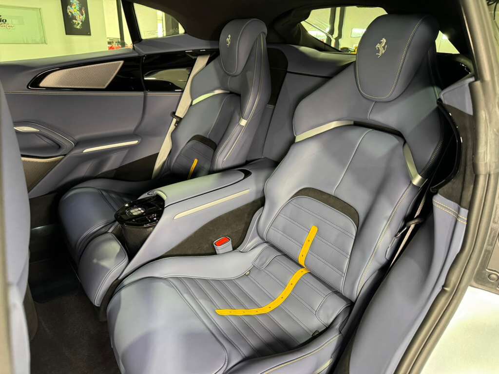 2024 Ferrari Purosangue Grigio Alloy paint,Carta da Zucchero interior,high-end audio,matte forged wheels AND MUCH MORE!!! Fort Lauderdale FL