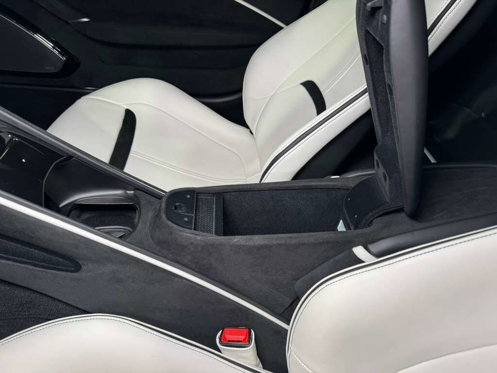 2024 Ferrari Roma Violetto Dino paint, Extra-Range interior, JBL Professional audio, forged wheels AND MUCH MORE!! Fort Lauderdale FL