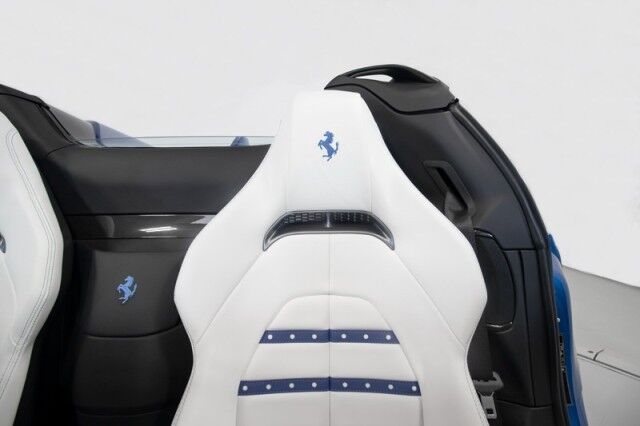 2024 Ferrari SF90 Spider *OVER $160,000 IN OPTIONS* *ONLY 93 MILES* *HUGE CARBON OPTIONS* *3-LAYER PAINT* San Diego CA