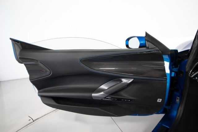 2024 Ferrari SF90 Spider *OVER $160,000 IN OPTIONS* *ONLY 93 MILES* *HUGE CARBON OPTIONS* *3-LAYER PAINT* San Diego CA