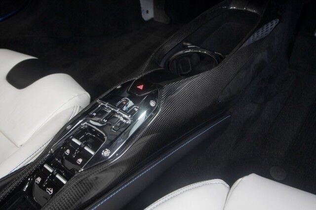 2024 Ferrari SF90 Spider *OVER $160,000 IN OPTIONS* *ONLY 93 MILES* *HUGE CARBON OPTIONS* *3-LAYER PAINT* San Diego CA