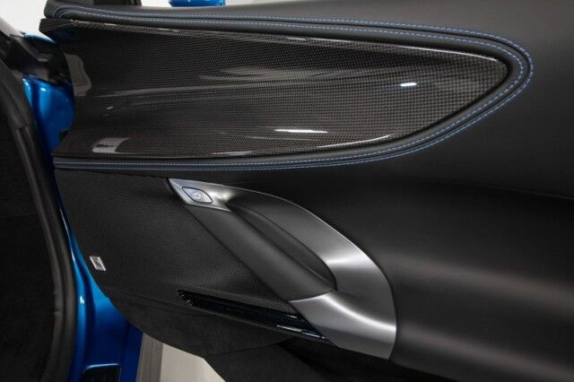 2024 Ferrari SF90 Spider *OVER $160,000 IN OPTIONS* *ONLY 93 MILES* *HUGE CARBON OPTIONS* *3-LAYER PAINT* San Diego CA