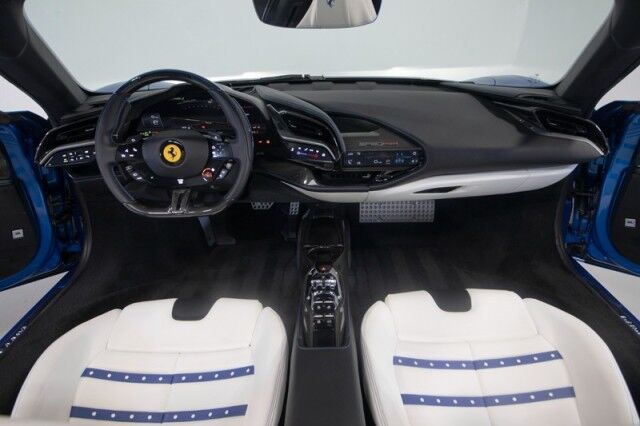 2024 Ferrari SF90 Spider *OVER $160,000 IN OPTIONS* *ONLY 93 MILES* *HUGE CARBON OPTIONS* *3-LAYER PAINT* San Diego CA