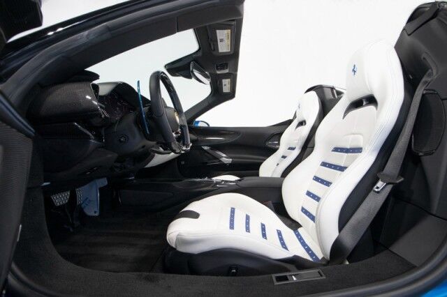 2024 Ferrari SF90 Spider *OVER $160,000 IN OPTIONS* *ONLY 93 MILES* *HUGE CARBON OPTIONS* *3-LAYER PAINT* San Diego CA