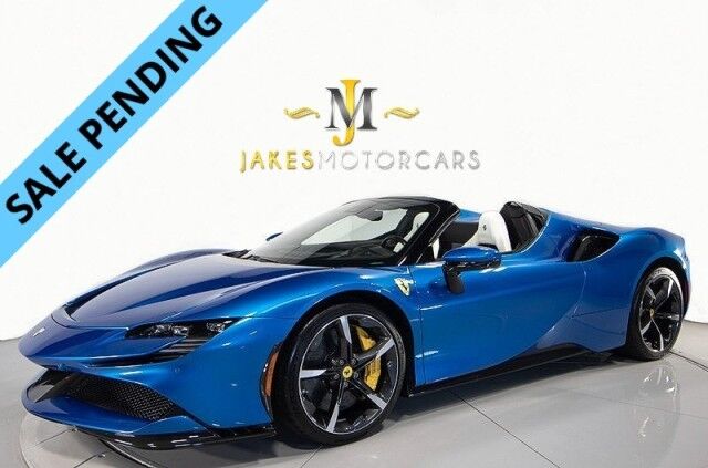 2024 Ferrari SF90 Spider *OVER $160,000 IN OPTIONS* *ONLY 93 MILES* *HUGE CARBON OPTIONS* *3-LAYER PAINT*