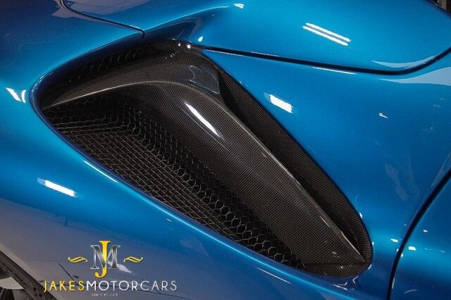 2024 Ferrari SF90 Spider *OVER $160,000 IN OPTIONS* *ONLY 93 MILES* *HUGE CARBON OPTIONS* *3-LAYER PAINT* San Diego CA
