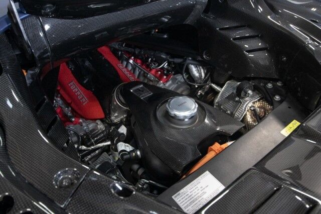 2024 Ferrari SF90 Spider *OVER $160,000 IN OPTIONS* *ONLY 93 MILES* *HUGE CARBON OPTIONS* *3-LAYER PAINT* San Diego CA