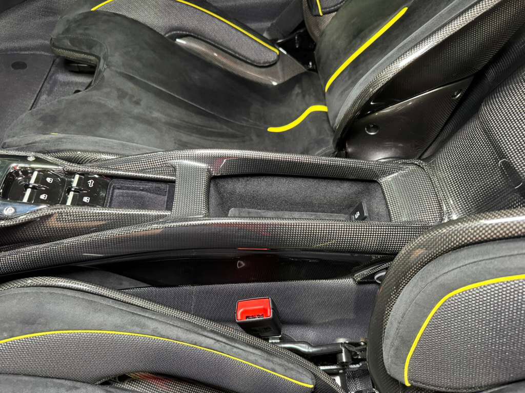 2024 Ferrari SF90 Spider TAILOR MADE NEW YORK BUILD! HUGE $884k sticker, rare Blu Elder paint, carbon wheels AND MUCH MORE!!! Fort Lauderdale FL