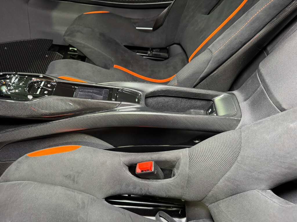 2024 Ferrari SF90 XX Extra-Range paint/interior,painted livrea,lightweight racing seats, carbon galore AND MUCH MORE!! Fort Lauderdale FL