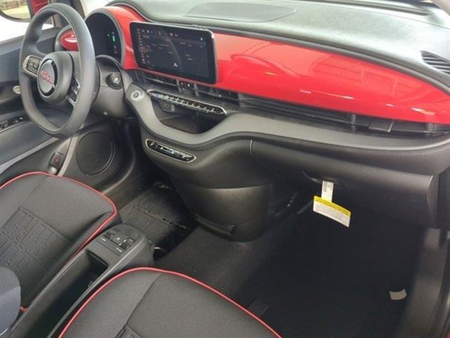 2024 Fiat 500e INSPI(RED) Santa Rosa CA