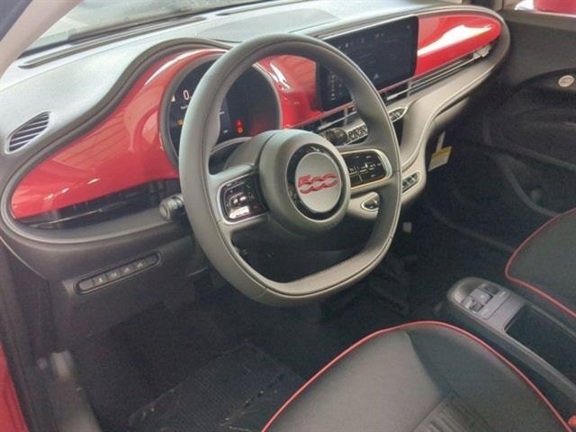 2024 Fiat 500e INSPI(RED) Santa Rosa CA