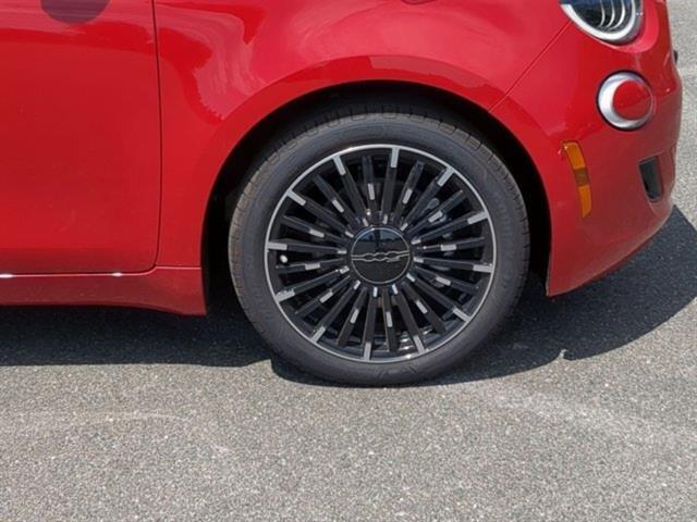 2024 Fiat 500e INSPI(RED) Santa Rosa CA