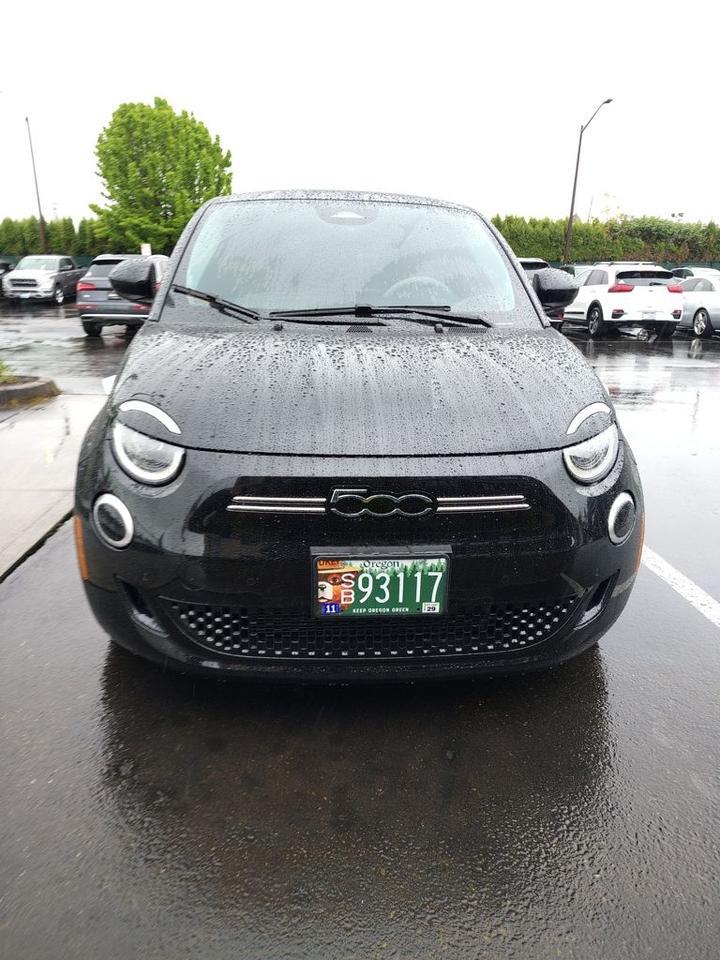 2024 Fiat 500e LA OR
