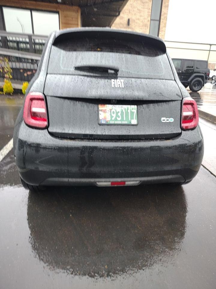 2024 Fiat 500e LA OR